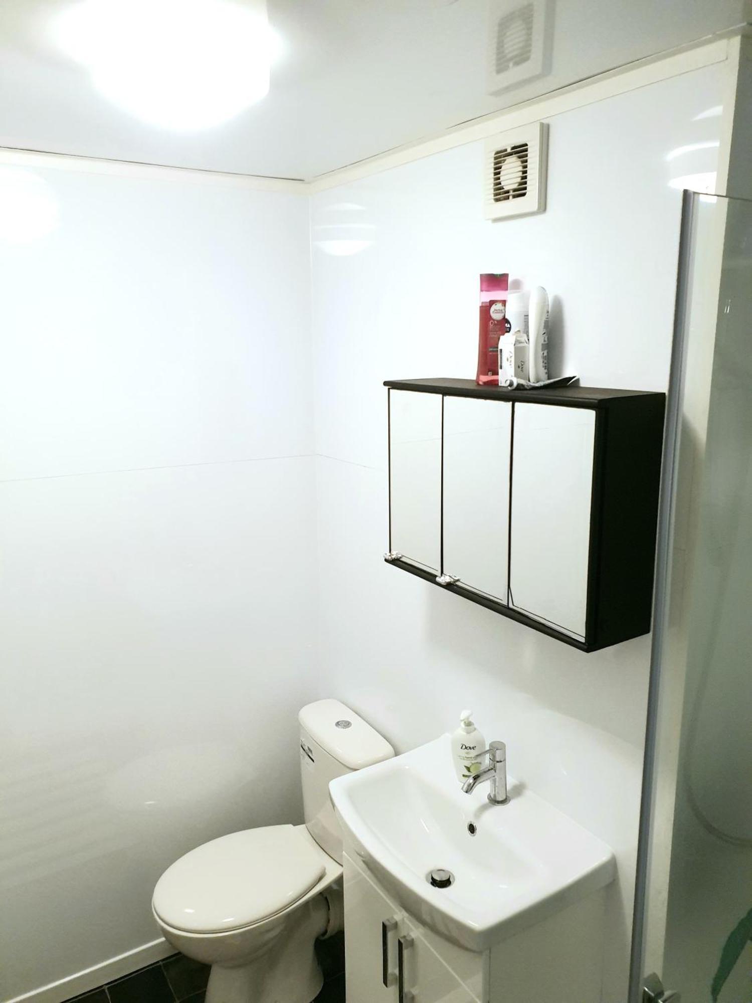 Double Room In Private Apartment Λονδίνο Εξωτερικό φωτογραφία