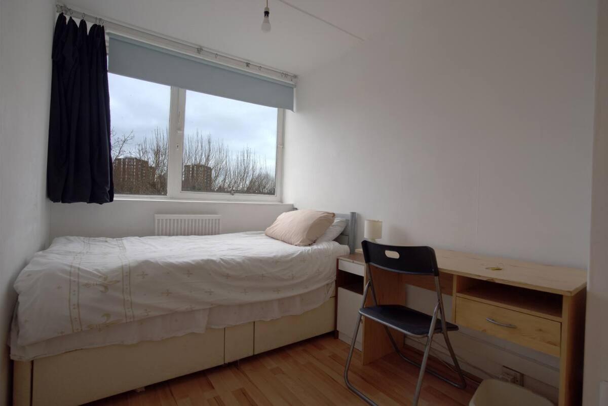 Double Room In Private Apartment Λονδίνο Εξωτερικό φωτογραφία